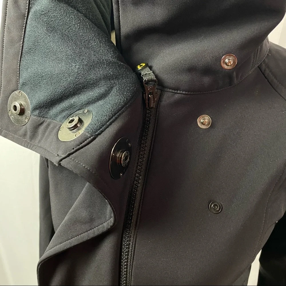 Lululemon AUDREY JACKET  Wind RainTech Softshell